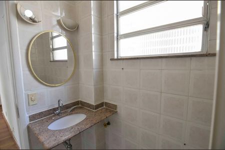 Banheiro de apartamento à venda com 2 quartos, 56m² em Andaraí, Rio de Janeiro
