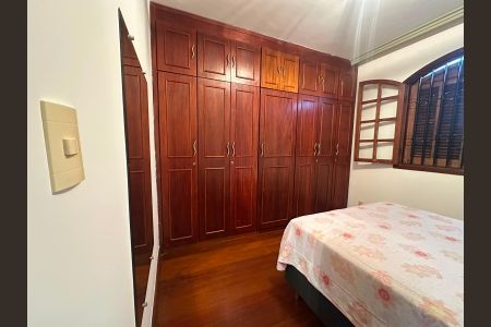 Casa para alugar com 100m², 3 quartos e 1 vagaQuarto