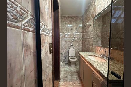Casa para alugar com 100m², 3 quartos e 1 vagaBanheiro