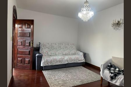 Sala de casa para alugar com 3 quartos, 100m² em Planalto, Belo Horizonte