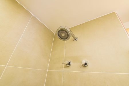 Banheiro de kitnet/studio para alugar com 1 quarto, 25m² em Ipiranga, São Paulo