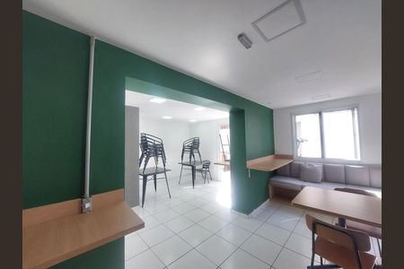 Apartamento à venda com 28m², 1 quarto e sem vaga Apartamento à venda com 28m², 1 quarto e sem vagaSalão de Festas