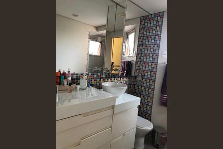 Banheiro de apartamento à venda com 3 quartos, 88m² em Botafogo, Campinas