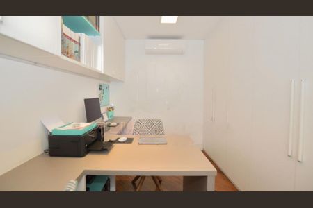Apartamento à venda com 3 quartos, 172m² em Vila Romana, São Paulo