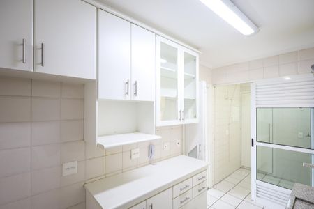 Apartamento para alugar com 82m², 2 quartos e 2 vagascozinha