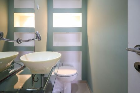 Apartamento para alugar com 82m², 2 quartos e 2 vagaslavabo
