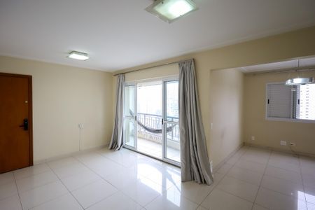 Apartamento para alugar com 2 quartos, 82m² em Vila Sofia, São Paulo