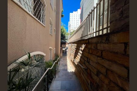 Área externa de apartamento à venda com 3 quartos, 110m² em Coracao de Jesus, Belo Horizonte