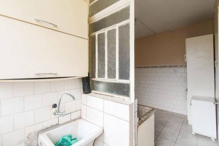 Cozinha e Área de Serviço de apartamento para alugar com 2 quartos, 65m² em Centro, Canoas