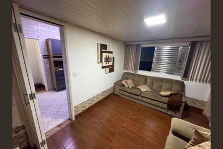 Casa para alugar com 2 quartos, 90m² em Jardim do Colegio, São Paulo