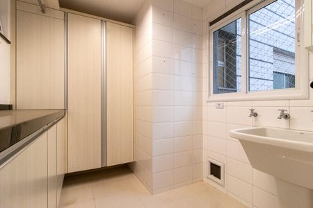 Apartamento para alugar com 103m², 3 quartos e 2 vagas Apartamento para alugar com 103m², 3 quartos e 2 vagasÁrea de Serviço