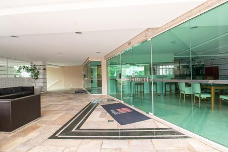 Apartamento para alugar com 103m², 3 quartos e 2 vagas Apartamento para alugar com 103m², 3 quartos e 2 vagasEntrada
