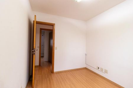 Apartamento para alugar com 103m², 3 quartos e 2 vagas Apartamento para alugar com 103m², 3 quartos e 2 vagasQuarto 2