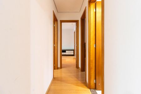 Apartamento para alugar com 103m², 3 quartos e 2 vagas Apartamento para alugar com 103m², 3 quartos e 2 vagasCorredor