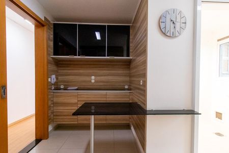 Apartamento para alugar com 103m², 3 quartos e 2 vagas Apartamento para alugar com 103m², 3 quartos e 2 vagasCozinha - Armários