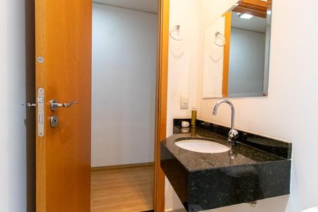 Apartamento para alugar com 103m², 3 quartos e 2 vagas Apartamento para alugar com 103m², 3 quartos e 2 vagasLavabo