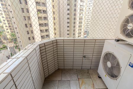 Varanda de apartamento à venda com 3 quartos, 168m² em Brooklin, São Paulo