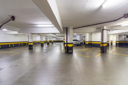 Garagem de apartamento à venda com 3 quartos, 168m² em Brooklin, São Paulo