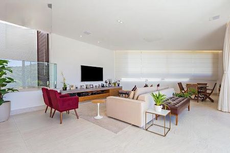 Casa à venda com 4 quartos, 520m² em Colinas da Anhanguera, Santana de Parnaíba
