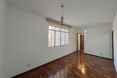 Sala de apartamento para alugar com 2 quartos, 90m² em São Lucas, Belo Horizonte