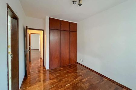 Sala de apartamento para alugar com 2 quartos, 90m² em São Lucas, Belo Horizonte
