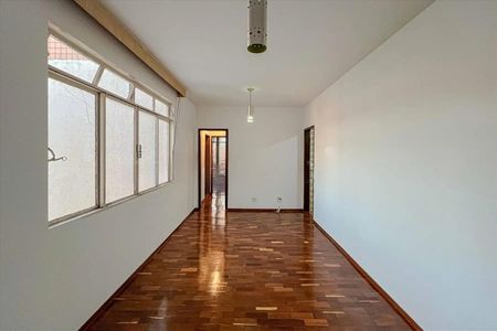 Sala de apartamento para alugar com 2 quartos, 90m² em São Lucas, Belo Horizonte
