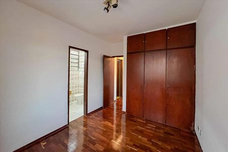 Quarto de apartamento para alugar com 2 quartos, 90m² em São Lucas, Belo Horizonte