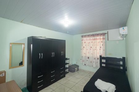 Suíte de casa para alugar com 3 quartos, 110m² em Senador Vasconcelos, Rio de Janeiro