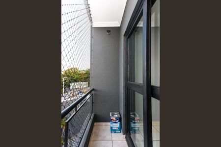 varanda de apartamento para alugar com 3 quartos, 85m² em Parque Albina, Taboão da Serra