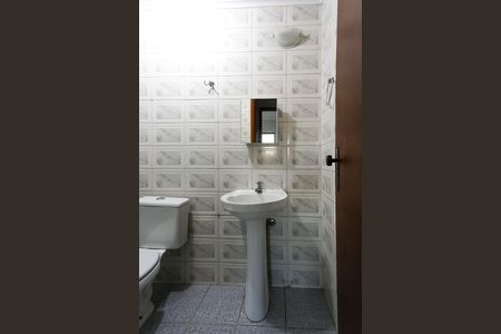 Banheiro de apartamento para alugar com 3 quartos, 85m² em Parque Albina, Taboão da Serra