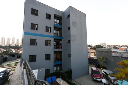 Fachada de apartamento para alugar com 3 quartos, 85m² em Parque Albina, Taboão da Serra
