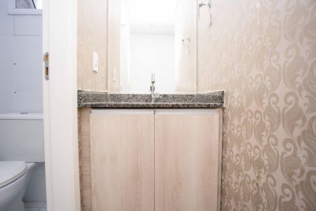 Banheiro de apartamento para alugar com 2 quartos, 56m² em Centro, Diadema