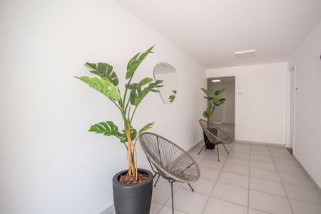 Área comum de casa de condomínio para alugar com 1 quarto, 34m² em Km 18, Osasco