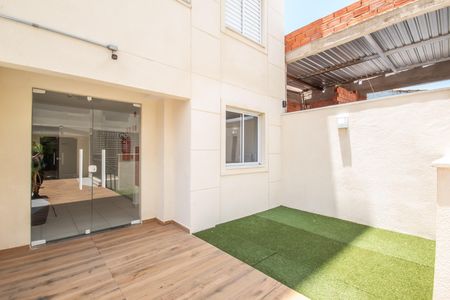 Área comum de casa de condomínio para alugar com 1 quarto, 34m² em Km 18, Osasco