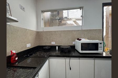 Área comum - Cozinha coletiva de kitnet/studio para alugar com 1 quarto, 14m² em Presidente Altino, Osasco