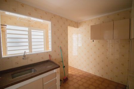 Cozinha de apartamento para alugar com 2 quartos, 96m² em Vila Amélia, São Paulo