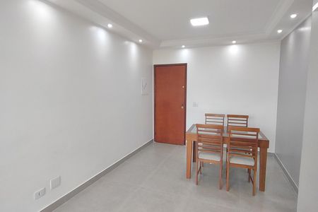 Sala de apartamento para alugar com 2 quartos, 61m² em Cerâmica, São Caetano do Sul