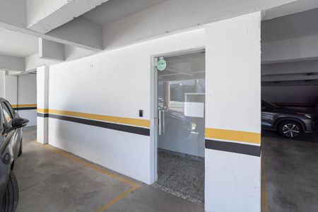 Entrada de apartamento à venda com 3 quartos, 119m² em Pampulha, Belo Horizonte