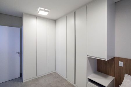 Apartamento à venda com 119m², 3 quartos e 3 vagas Apartamento à venda com 119m², 3 quartos e 3 vagasSuíte