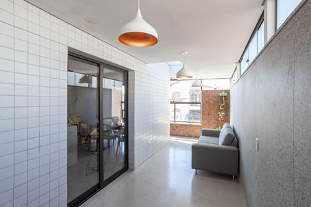 Apartamento à venda com 119m², 3 quartos e 3 vagas Apartamento à venda com 119m², 3 quartos e 3 vagasÁrea privativa