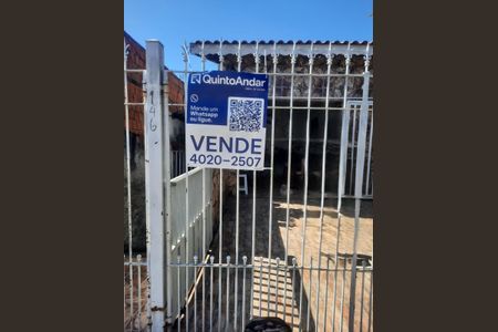 Casa à venda com 378m², 3 quartos e 3 vagas Casa à venda com 378m², 3 quartos e 3 vagasPlaquinha