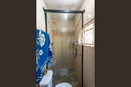 Casa à venda com 378m², 3 quartos e 3 vagas Casa à venda com 378m², 3 quartos e 3 vagasCasa 2- Banheiro