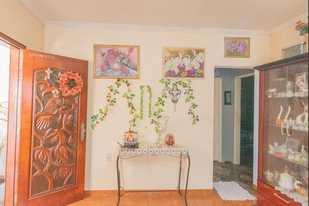Casa à venda com 378m², 3 quartos e 3 vagas Casa à venda com 378m², 3 quartos e 3 vagasSala