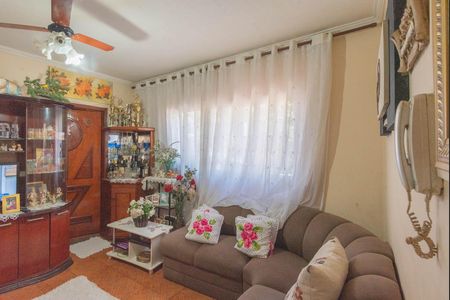 Casa à venda com 378m², 3 quartos e 3 vagas Casa à venda com 378m², 3 quartos e 3 vagasSala