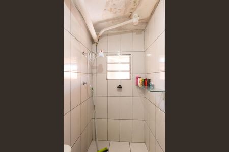 Casa à venda com 378m², 3 quartos e 3 vagas Casa à venda com 378m², 3 quartos e 3 vagasCasa 3- Banheiro