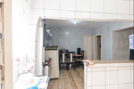 Casa à venda com 378m², 3 quartos e 3 vagas Casa à venda com 378m², 3 quartos e 3 vagasCasa 2- Cozinha