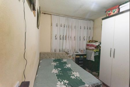 Casa à venda com 378m², 3 quartos e 3 vagas Casa à venda com 378m², 3 quartos e 3 vagasQuarto 2
