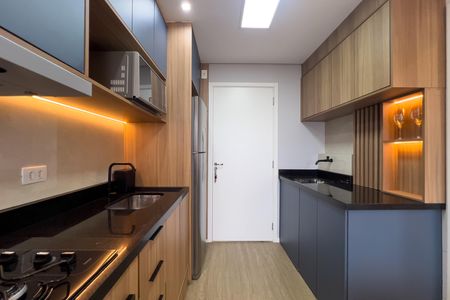 Cozinha de apartamento para alugar com 1 quarto, 29m² em Jardim da Gloria, São Paulo