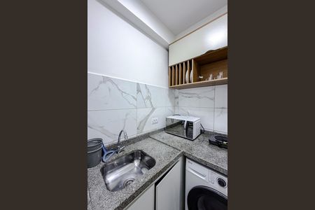 Cozinha de kitnet/studio para alugar com 1 quarto, 22m² em Vila Mariana, São Paulo