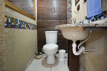 LAVABO de casa à venda com 2 quartos, 260m² em Jardim Arpoador, São Paulo